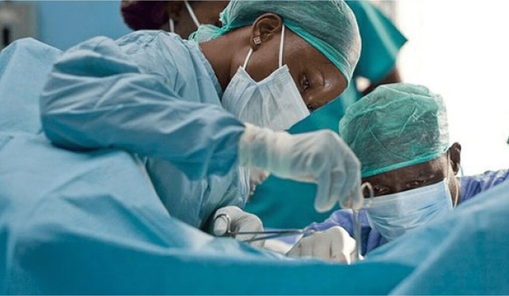 Two-thirds of Nigerian doctors, nurses demand bribes before attending to patients: NBS